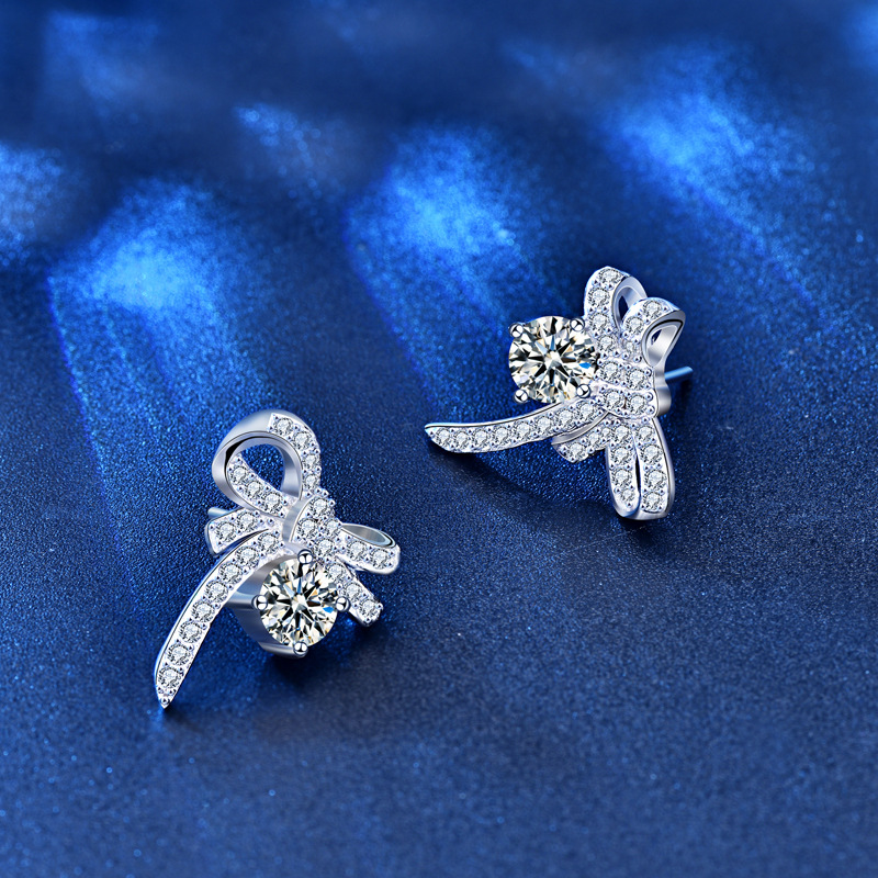 Girl Sweet Moissanite CZ Bow-Knots 925 Sterling Silver Stud Earrings - Gambar 3