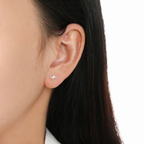 Anniversary White CZ Heart Electrocardiogram 925 Sterling Silver Stud Earrings - Gambar 2