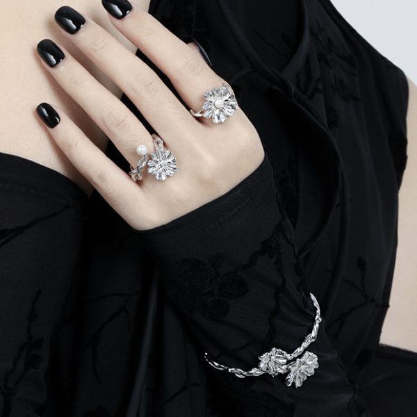 Beautiful Shell Pearl Flower Branch 925 Sterling Silver Adjustable Ring